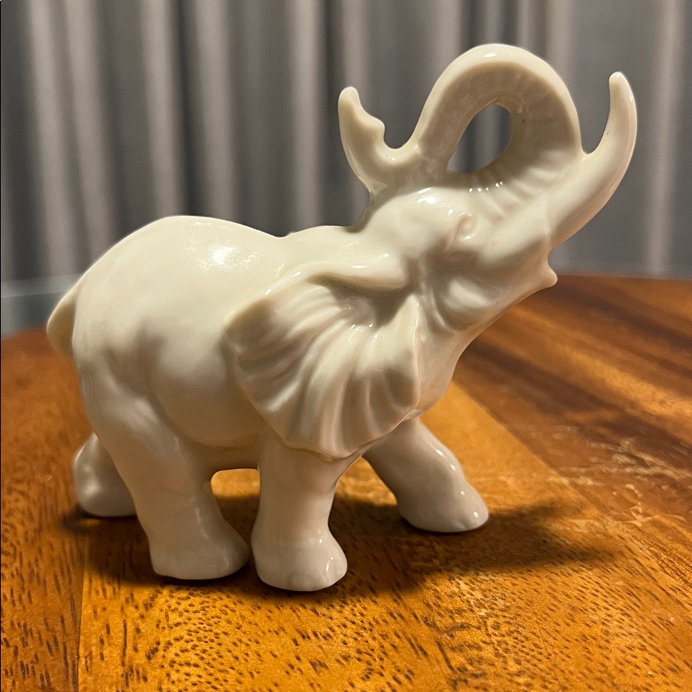 MCI ROC Japan Elephant Figurine 4” Ceramic Trunk Raised Good Luck